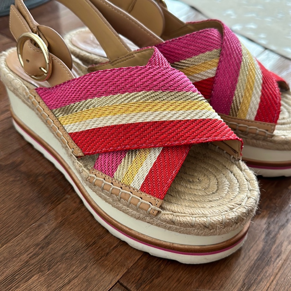 Marc fisher platform sandals